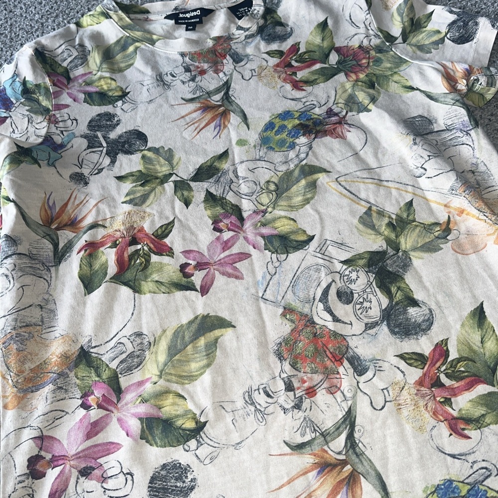 Desigual Disney Mickey Mouse T Shirt. Tshirt. Women's Medium - Picture 2 of 3